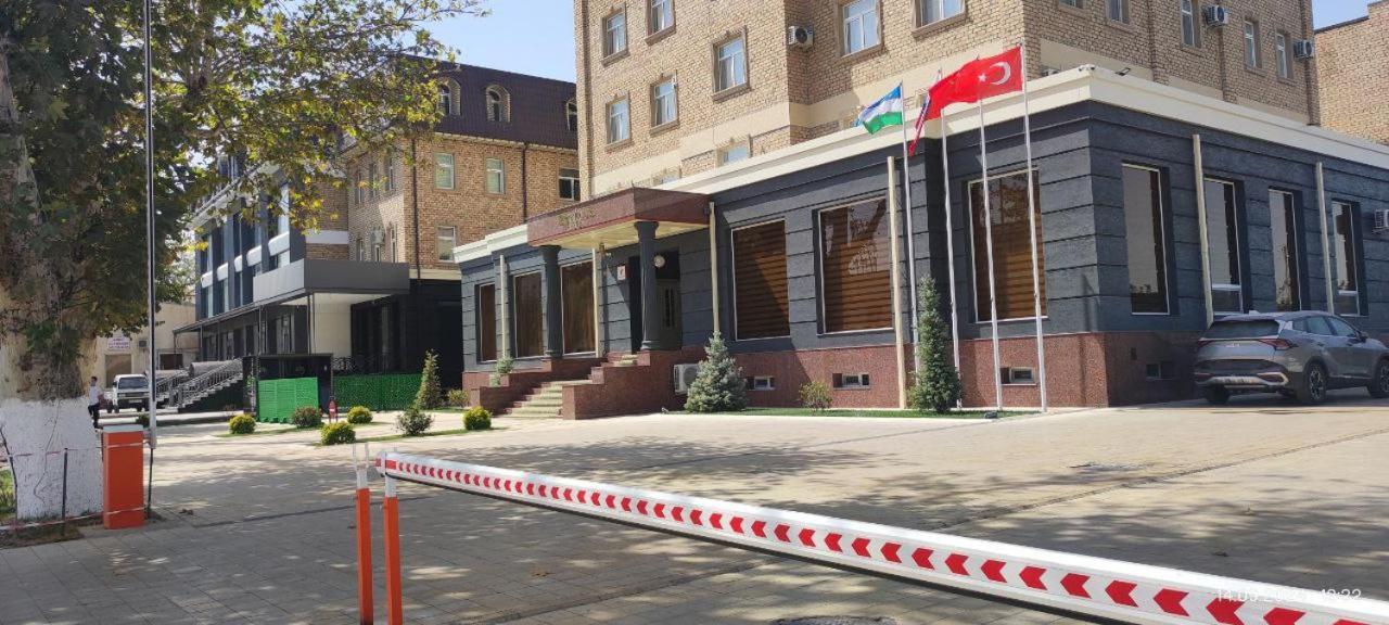 Bek Plus Hotel Takchilik Exterior foto
