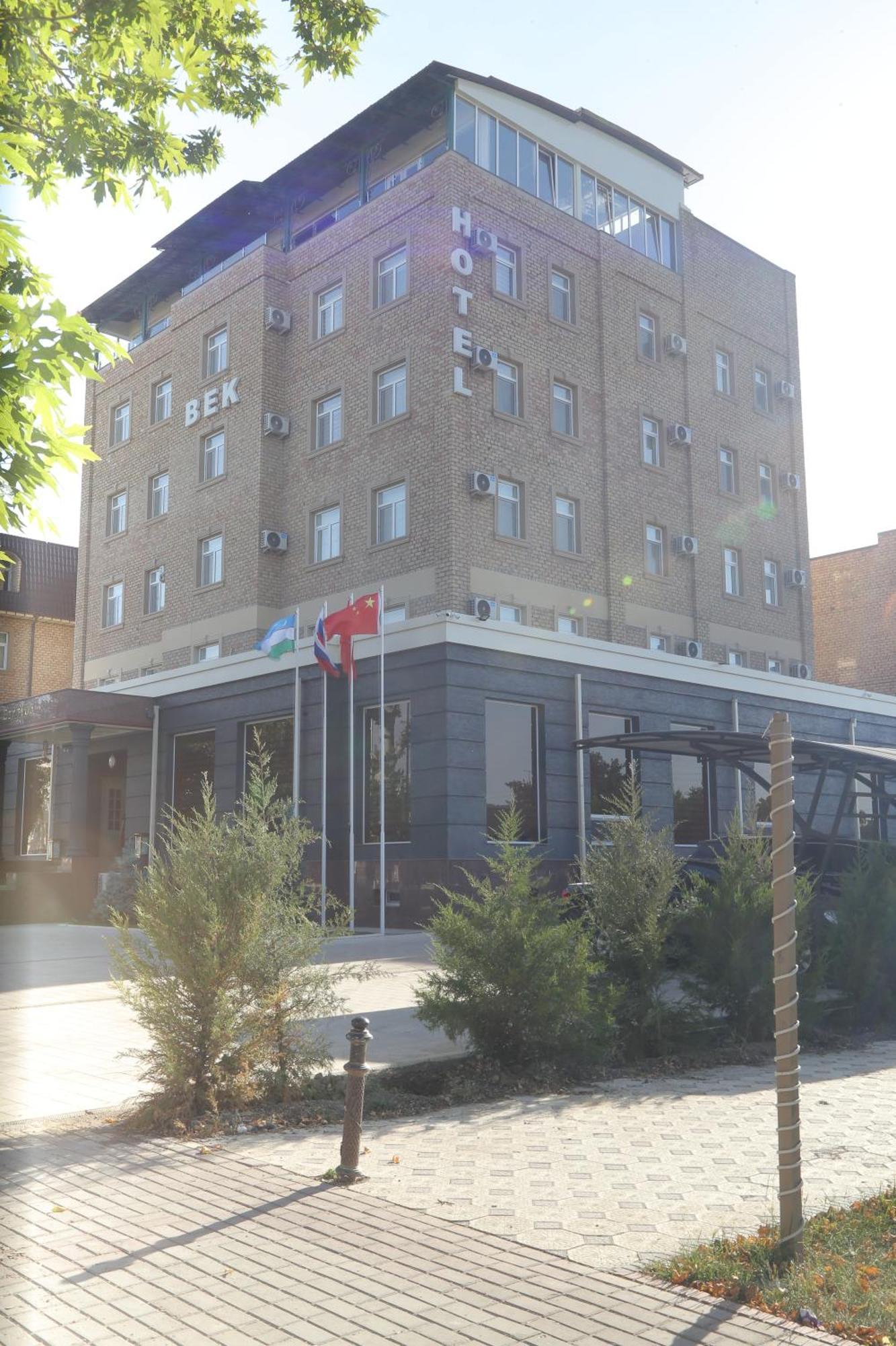 Bek Plus Hotel Takchilik Exterior foto